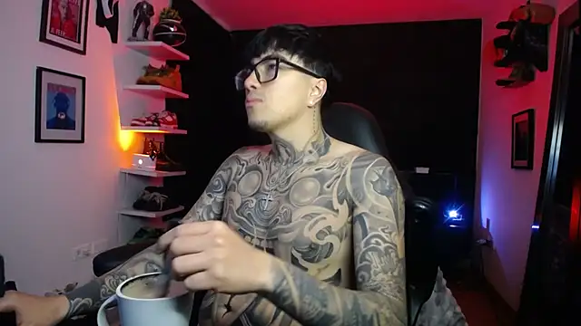 Snapshot of jung_dragon chatting on November 6, 12:42 pm jung dragon online show from November 6, 12:42 pm