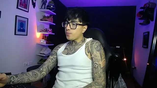 Snapshot of jung_dragon chatting on November 16, 3:33 am jung dragon online show from November 16, 3:33 am