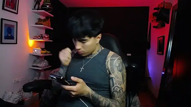 Snapshot of jung_dragon chatting on October 21, 3:17 am jung dragon online show from October 21, 3:17 am