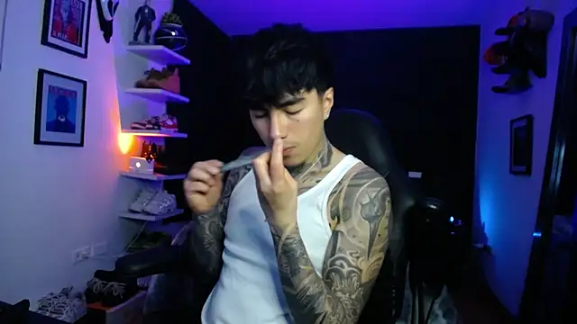 Snapshot of jung_dragon chatting on December 1, 11:27 pm jung dragon online show from December 1, 11:27 pm