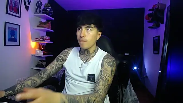 Snapshot of jung_dragon chatting on November 11, 5:02 am jung dragon online show from November 11, 5:02 am