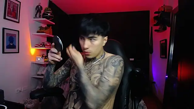 Snapshot of jung_dragon chatting on October 26, 4:13 am jung dragon online show from October 26, 4:13 am