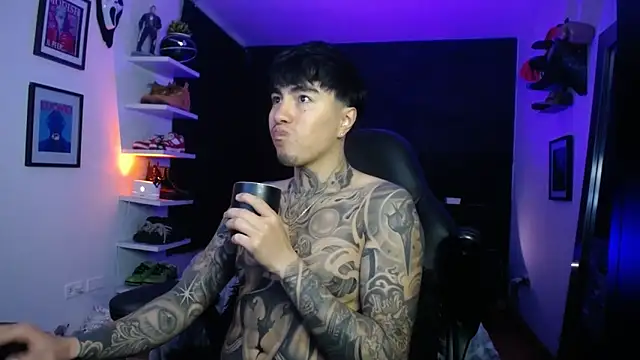 Snapshot of jung_dragon chatting on November 7, 1:48 pm jung dragon online show from November 7, 1:48 pm