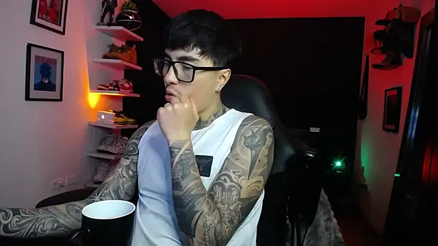 Snapshot of jung_dragon chatting on October 16, 1:47 am jung dragon online show from October 16, 1:47 am