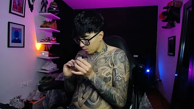 Snapshot of jung_dragon chatting on November 22, 4:11 am jung dragon online show from November 22, 4:11 am