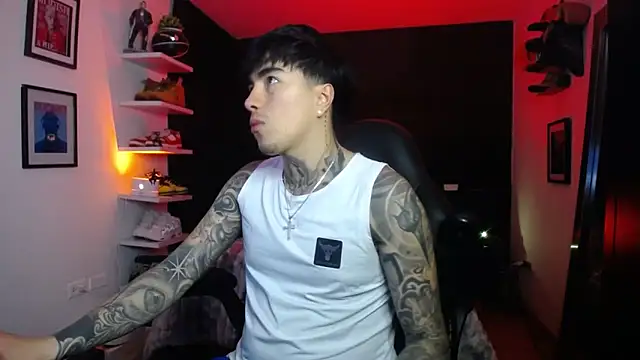 Snapshot of jung_dragon chatting on October 30, 5:06 am jung dragon online show from October 30, 5:06 am