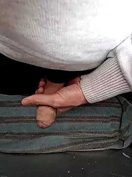 joycock8 online show from January 2, 9:54 am