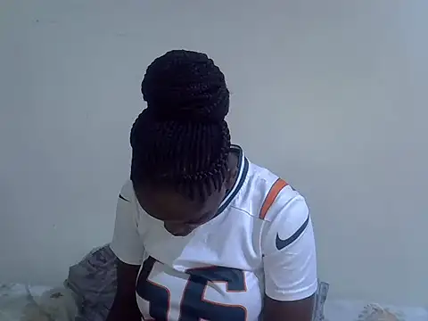 HOT-JAZMINE online show from April 6, 9:16 pm