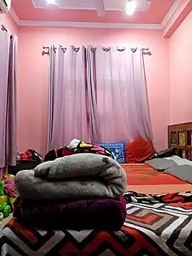 Loveboycurvy online show from January 8, 3:23 am