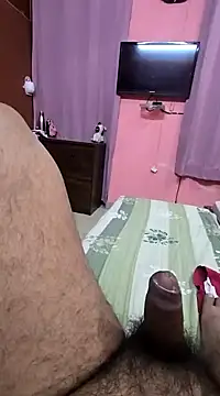 Snapshot of Loveboycurvy chatting on March 6, 3:35 pm Loveboycurvy online show from March 6, 3:35 pm