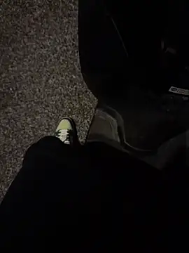 poldooooo online show from November 18, 2:49 am