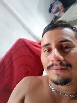 luissilva0071 online show from February 8, 5:10 pm