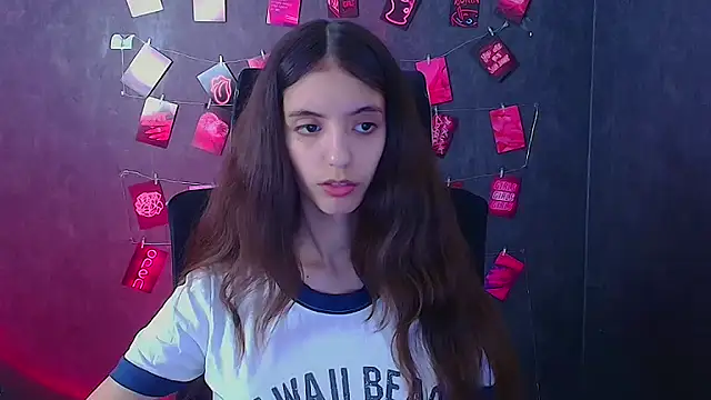 Aishell  online show from November 28, 12:16 pm