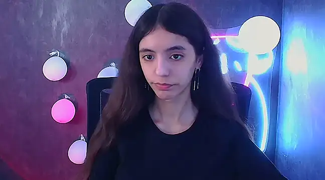 Snapshot of Aishell_ chatting on February 28, 12:31 pm Aishell  online show from February 28, 12:31 pm