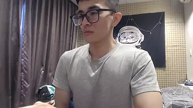 Snapshot of Stevenjt chatting on January 11, 1:45 am Stevenjt online show from January 11, 1:45 am