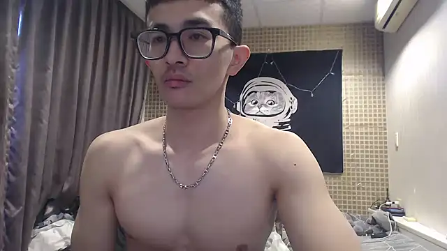 Snapshot of Stevenjt chatting on February 16, 3:16 am Stevenjt online show from February 16, 3:16 am