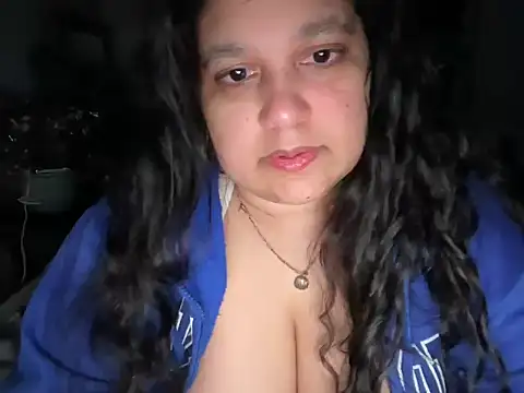 MelanieFawker online show from November 10, 3:44 am