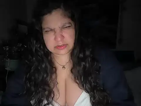 MelanieFawker online show from December 16, 12:59 am