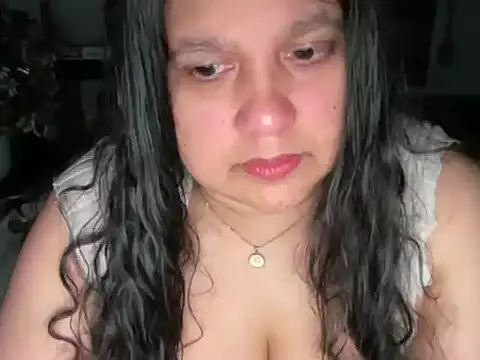 Snapshot of MelanieFawker chatting on October 18, 2:46 am MelanieFawker online show from October 18, 2:46 am