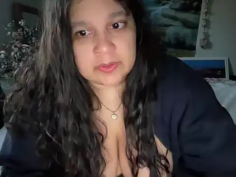 MelanieFawker online show from November 1, 12:39 am