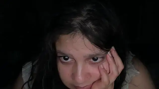 Snapshot of MelanieFawker chatting on October 6, 3:29 am MelanieFawker online show from October 6, 3:29 am