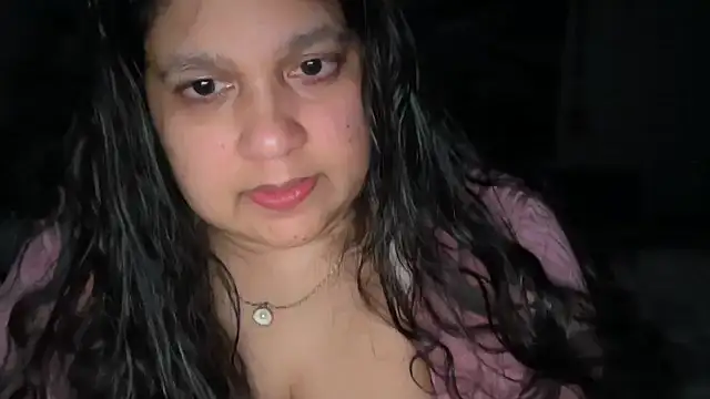 Snapshot of MelanieFawker chatting on October 17, 2:37 am MelanieFawker online show from October 17, 2:37 am