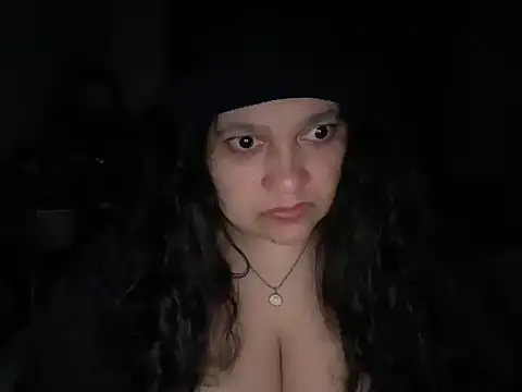 MelanieFawker online show from November 15, 1:04 pm