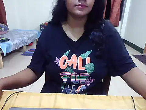 Snapshot of JustinaIra chatting on October 2, 6:11 pm JustinaIra online show from October 2, 6:11 pm
