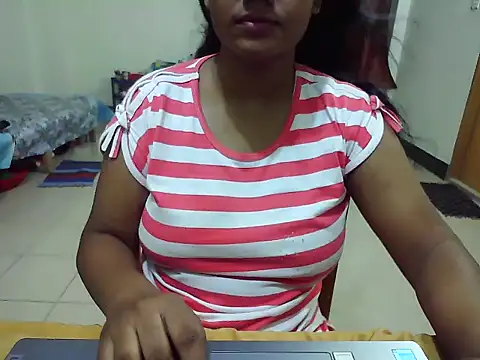 Snapshot of JustinaIra chatting on September 22, 8:15 pm JustinaIra online show from September 22, 8:15 pm