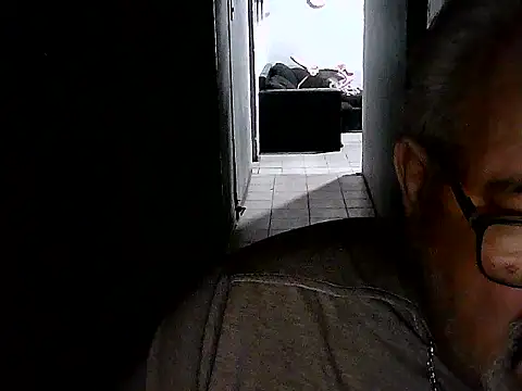 Snapshot of cashot58 chatting on September 26, 1:40 pm cashot58 online show from September 26, 1:40 pm