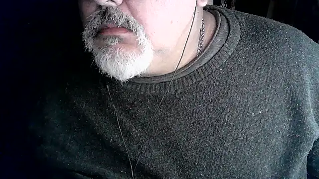 Snapshot of cashot58 chatting on June 9, 11:11 am cashot58 online show from June 9, 11:11 am