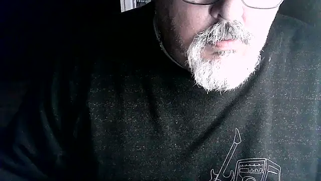 Snapshot of cashot58 chatting on June 24, 10:58 am cashot58 online show from June 24, 10:58 am