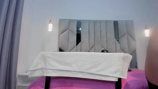 Malu M online show from November 25, 12:00 am