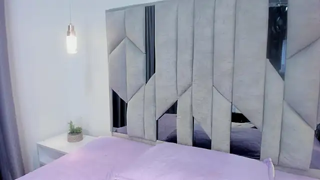 Malu M online show from September 25, 11:27 am