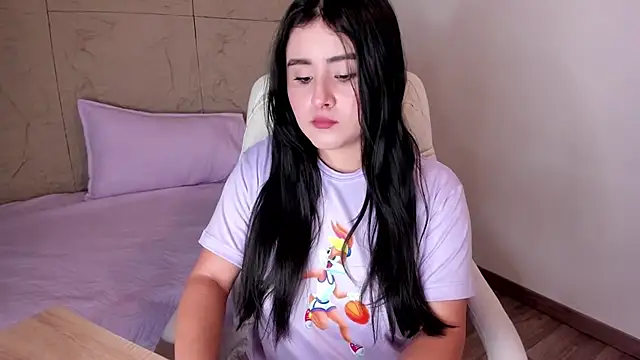 Snapshot of Malu_M chatting on May 9, 11:35 am Malu M online show from May 9, 11:35 am