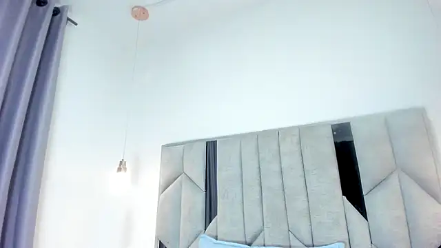 Malu M online show from December 1, 11:49 pm