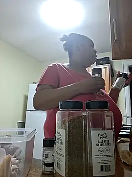 pinkpassionpleaser online show from February 18, 1:58 am