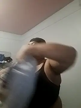 pinkpassionpleaser online show from December 4, 11:52 pm