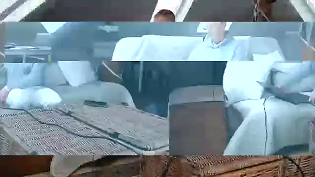 Snapshot of maxmueller321 chatting on December 3, 2:33 pm maxmueller321 online show from December 3, 2:33 pm