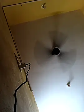 Tamil boy age28 online show from November 5, 1:20 am