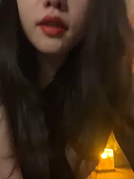 Eliza-E online show from December 18, 1:26 pm