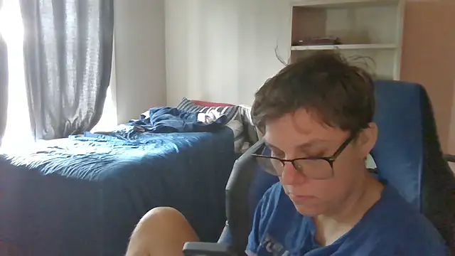 KaliSnow199623 online show from September 14, 10:21 pm