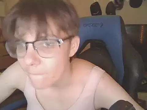 KaliSnow199623 online show from January 8, 2:14 am