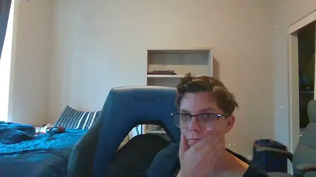 KaliSnow199623 online show from September 10, 12:42 am