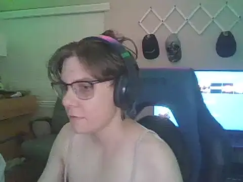 KaliSnow199623 online show from February 27, 7:41 am