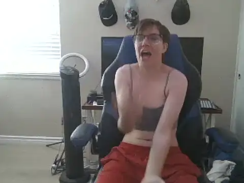 KaliSnow199623 online show from February 2, 9:34 pm