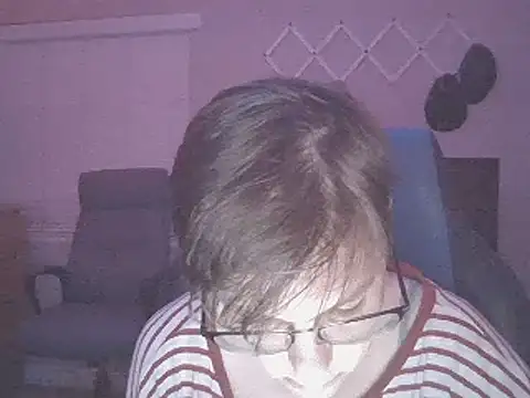 KaliSnow199623 online show from January 30, 3:11 am