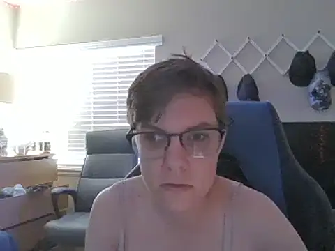 KaliSnow199623 online show from December 4, 6:44 pm