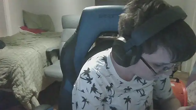 KaliSnow199623 online show from January 13, 3:10 am