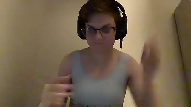 KaliSnow199623 online show from March 17, 5:21 am